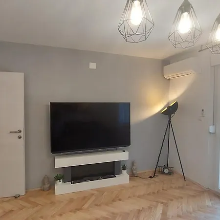 Leo,rijeka * Rijeka